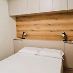 2v1 - Center 2 Apartmán *