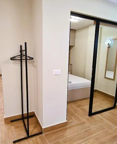 2v1 - Center 2 Lägenhet